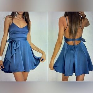 Lucy In The Sky short blue dress - brand new Sizes Small